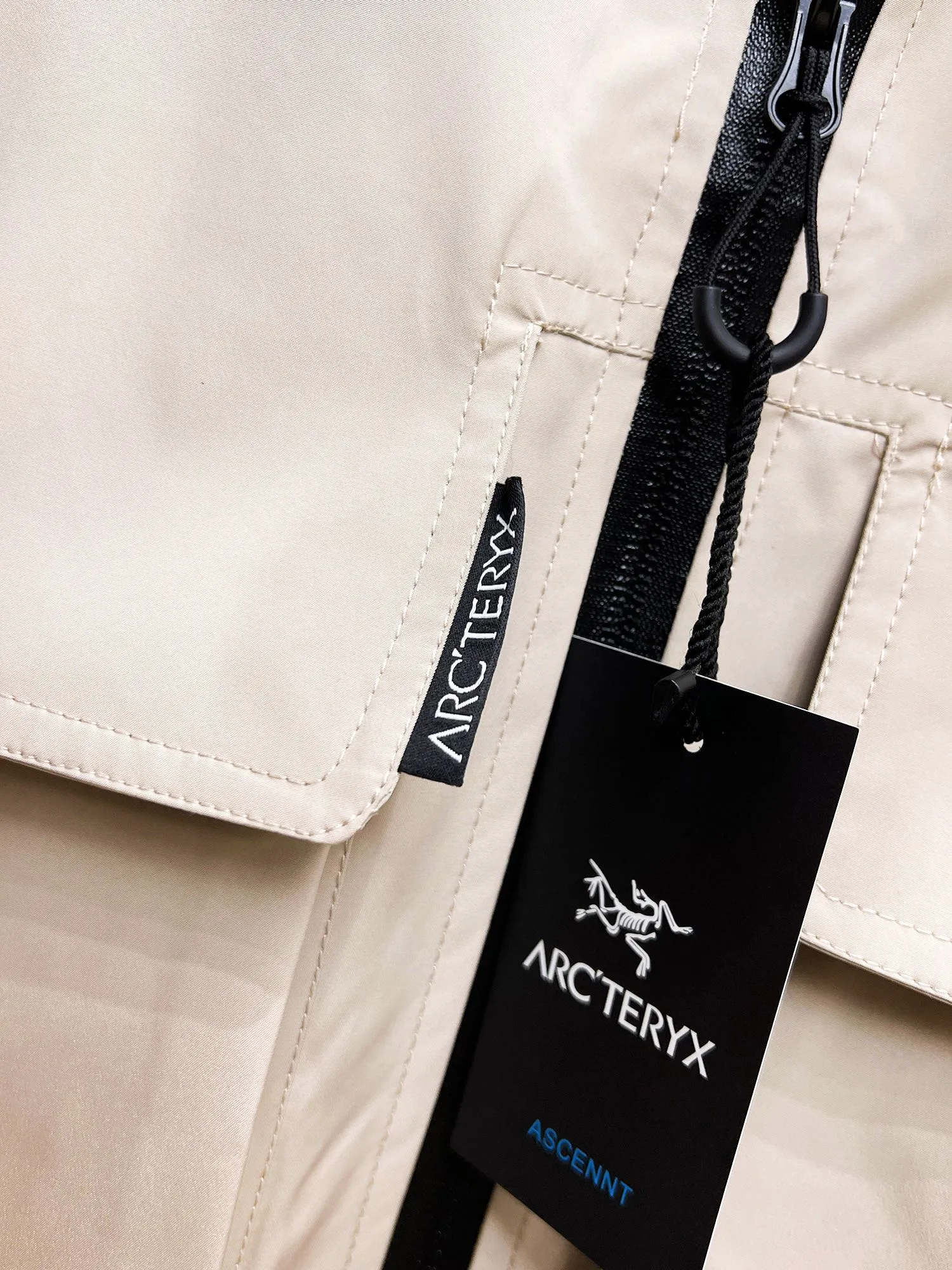 Same Style， ， 2026 New Arrival ，Original Premium Breathable ， ， ， Quality。 ， Sizes：M～3XL，